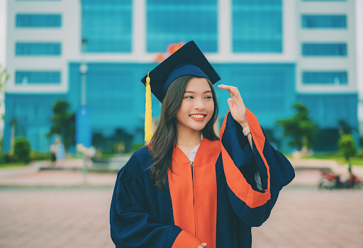 Graduation Glow-Up: Your Guide to Looking and Feeling Your Best